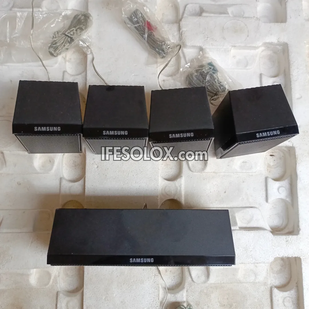 Samsung PS-ES1-1 3ohms Satellite Home Theater Surround Speakers Complete Set - Foreign Used